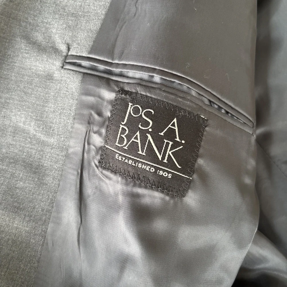 Jos. A. Bank elevate your