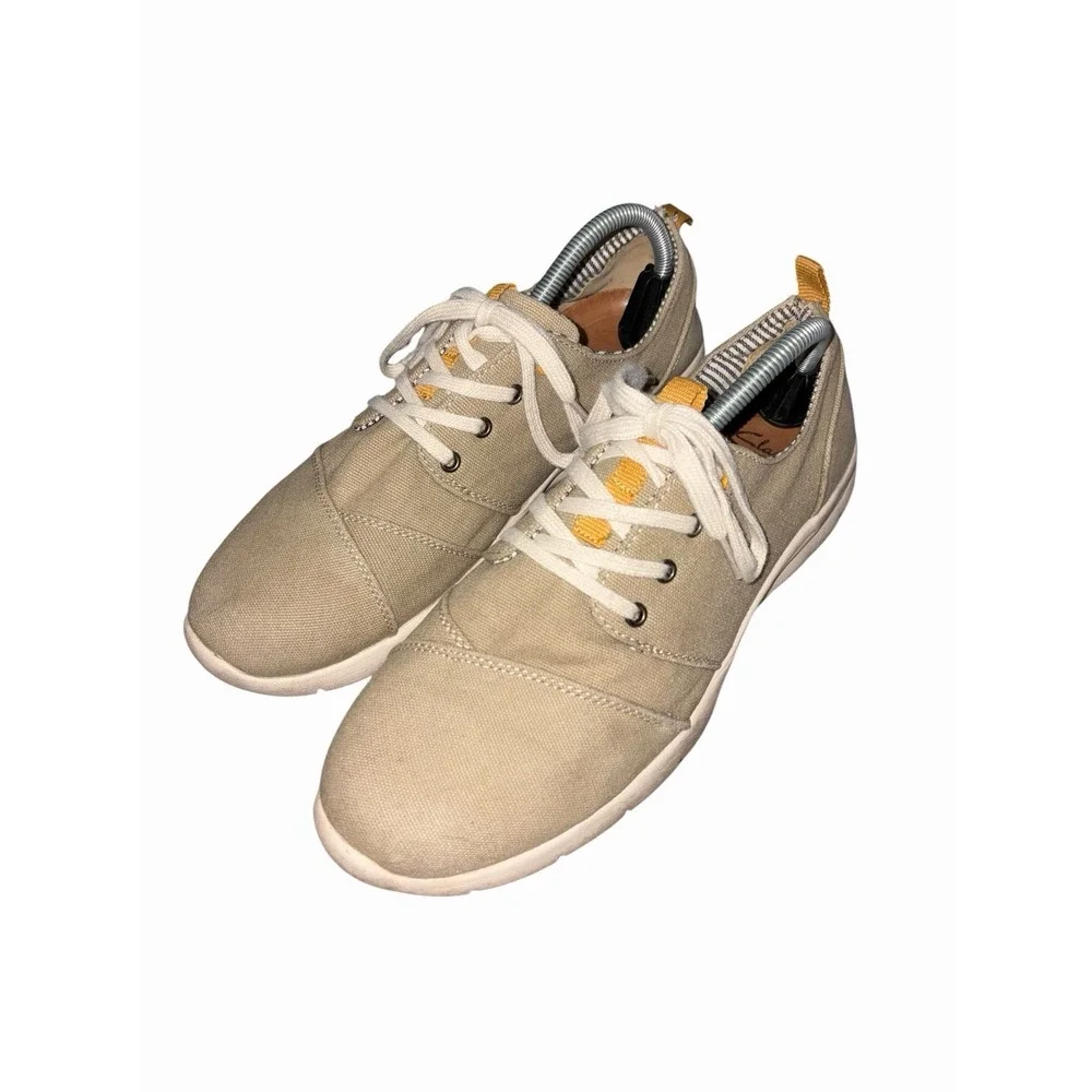 Clarks Men's Size 10 M Khaki Tan Canvas Lightweight Lace Up Casual Shoes