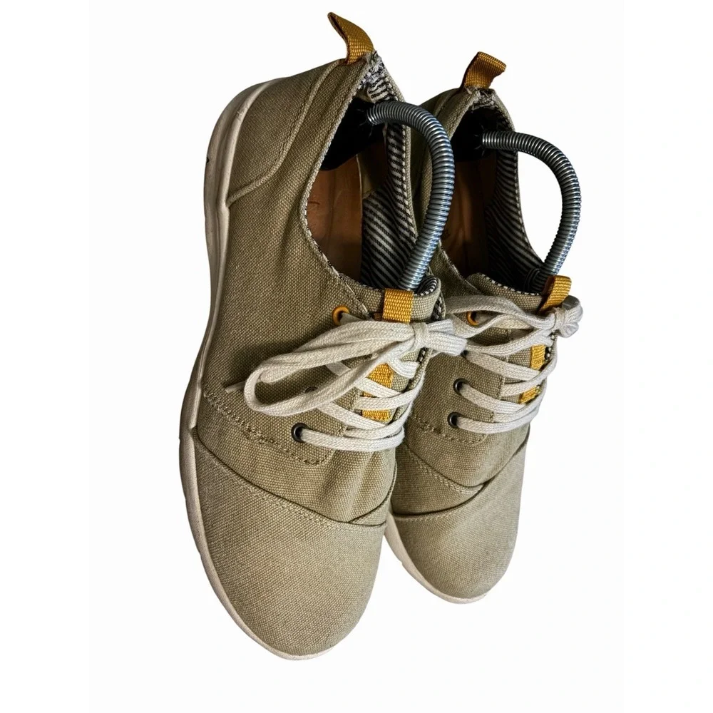 Clarks men size