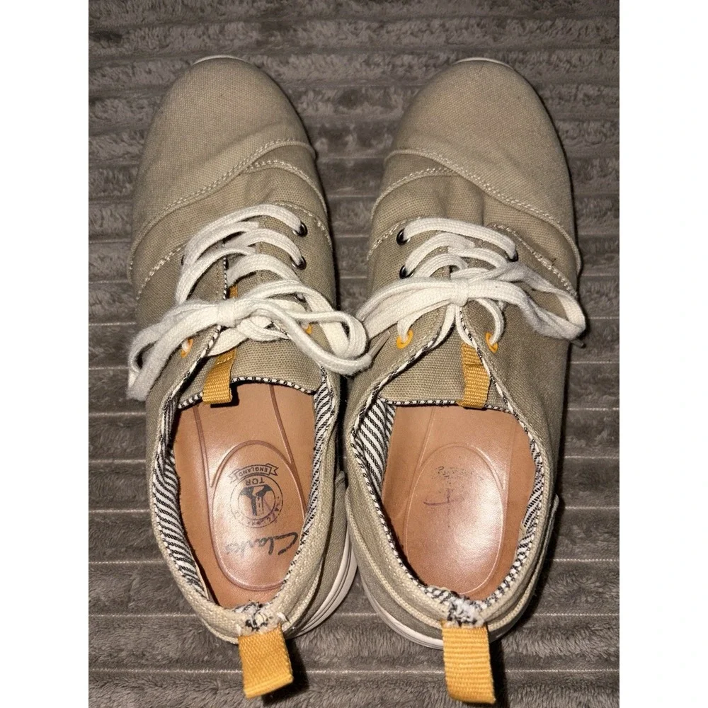 Clarks men size