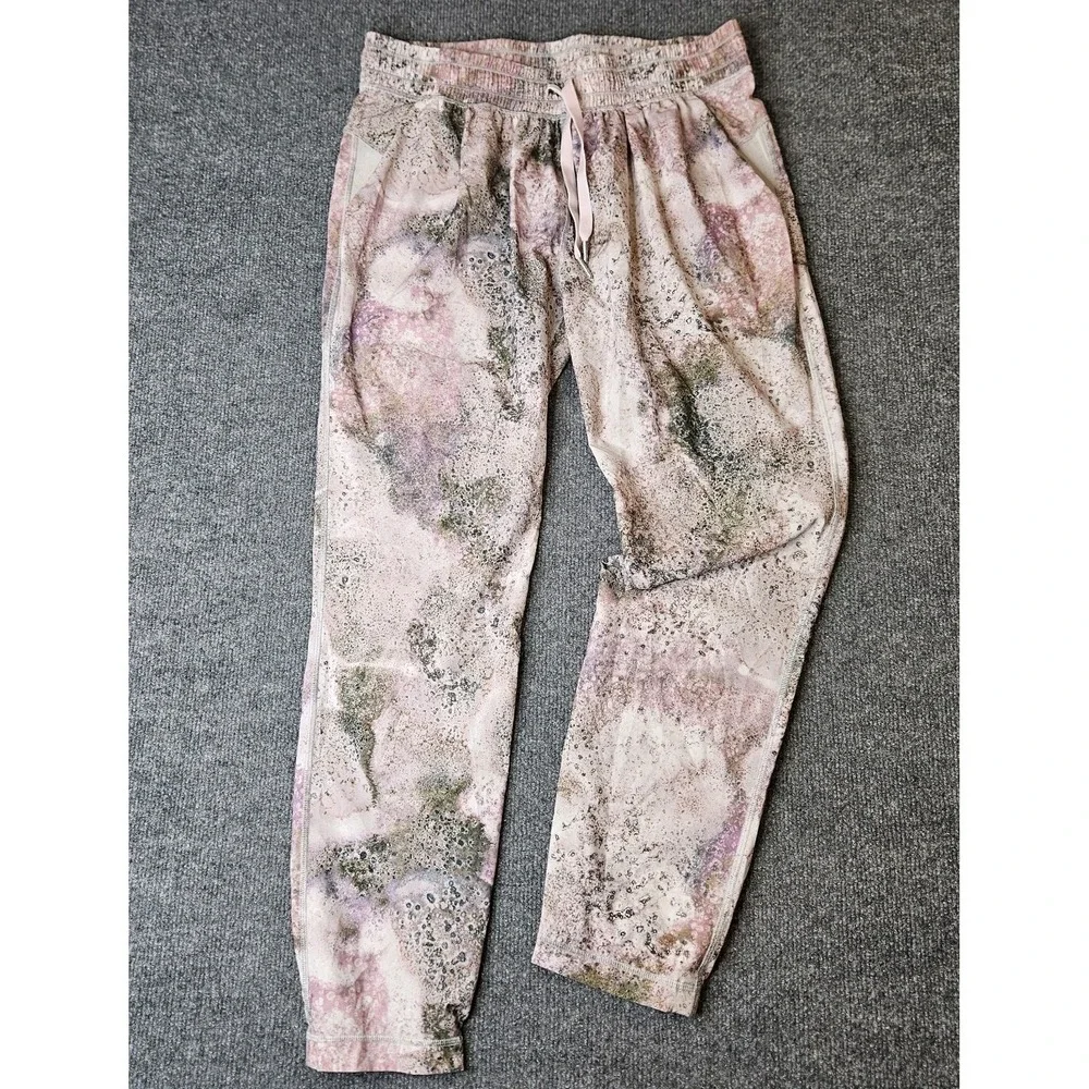 Lululemon Women's Namaskar Pants Sugar Crush Size 8‎ Pink