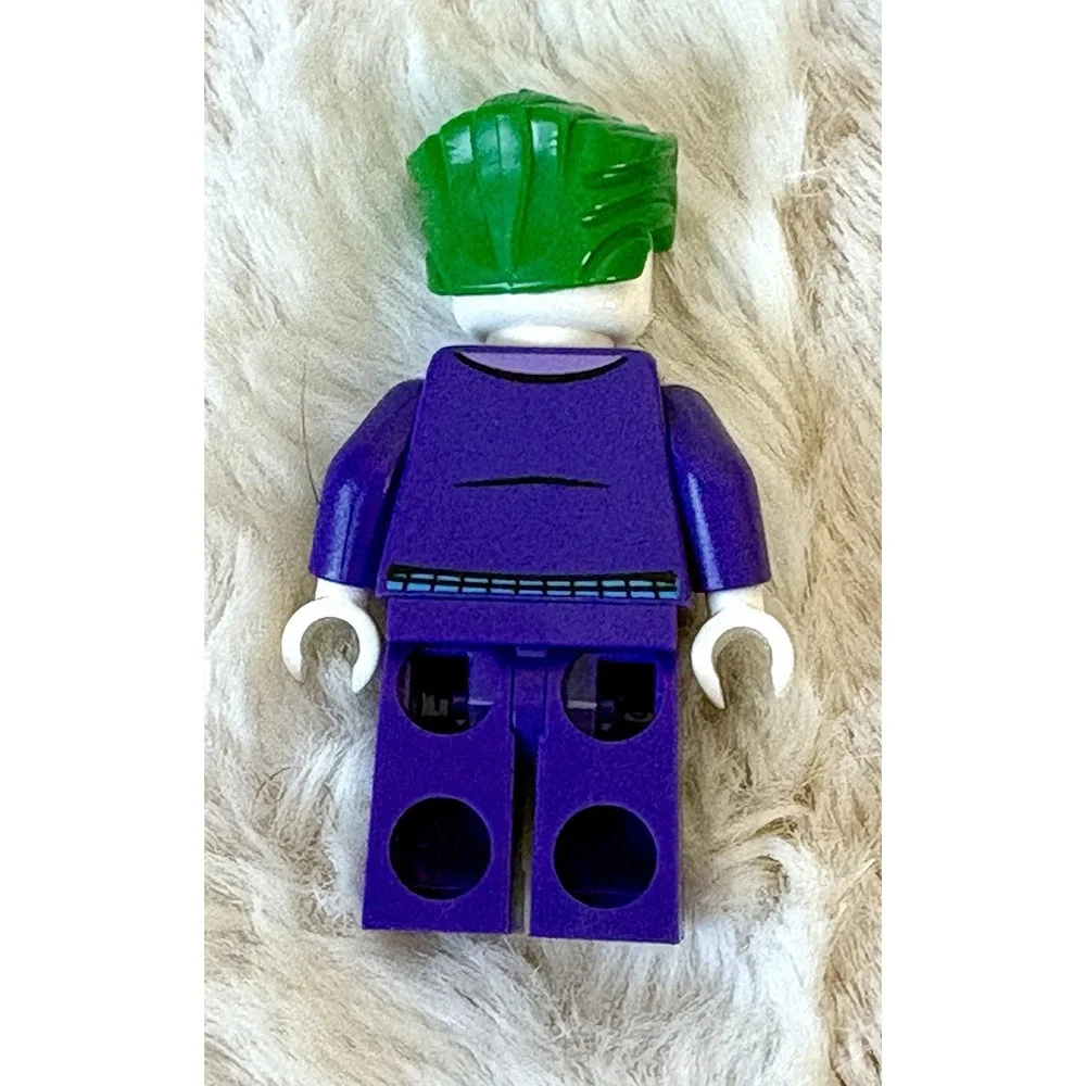 Lego head distinct