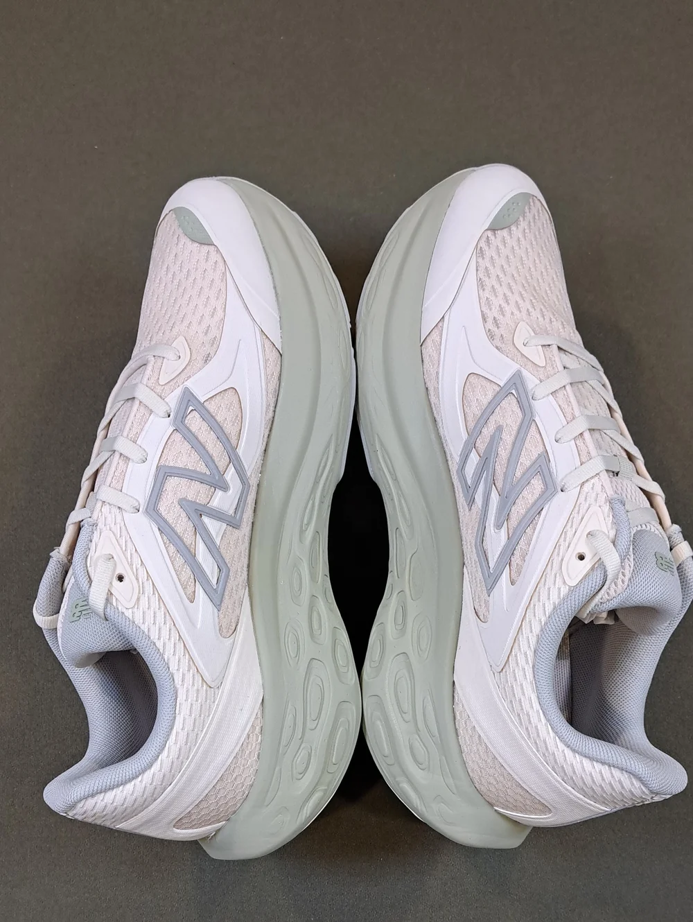 New Balance TRN Sneaker - Color: Beige / Green - Size: Men 10