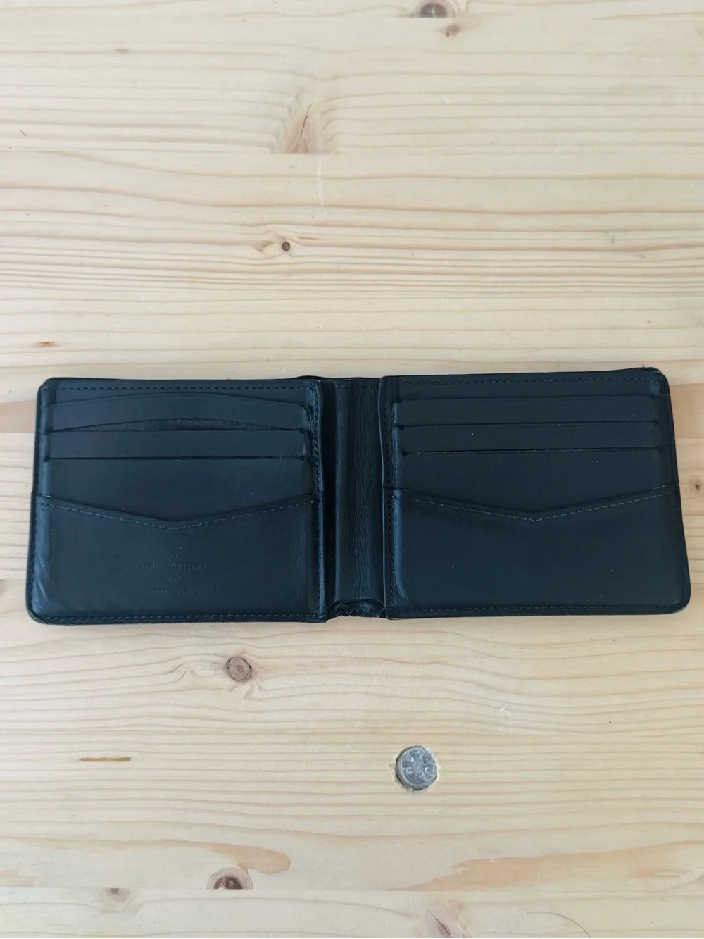 Louis Vuitton classic louis