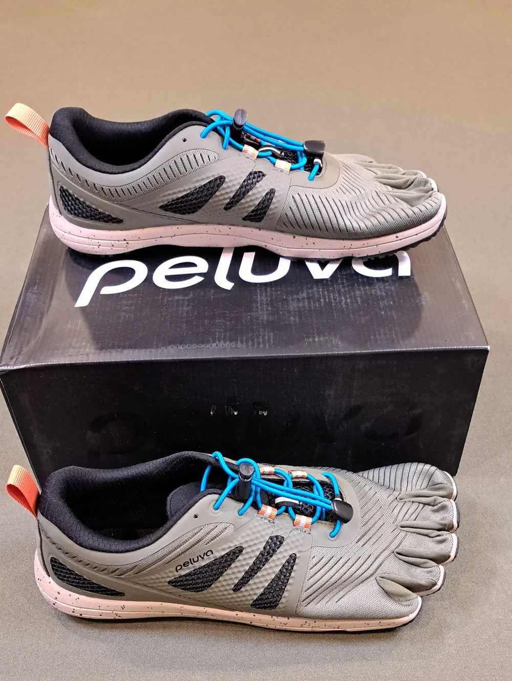 Peluva men strand