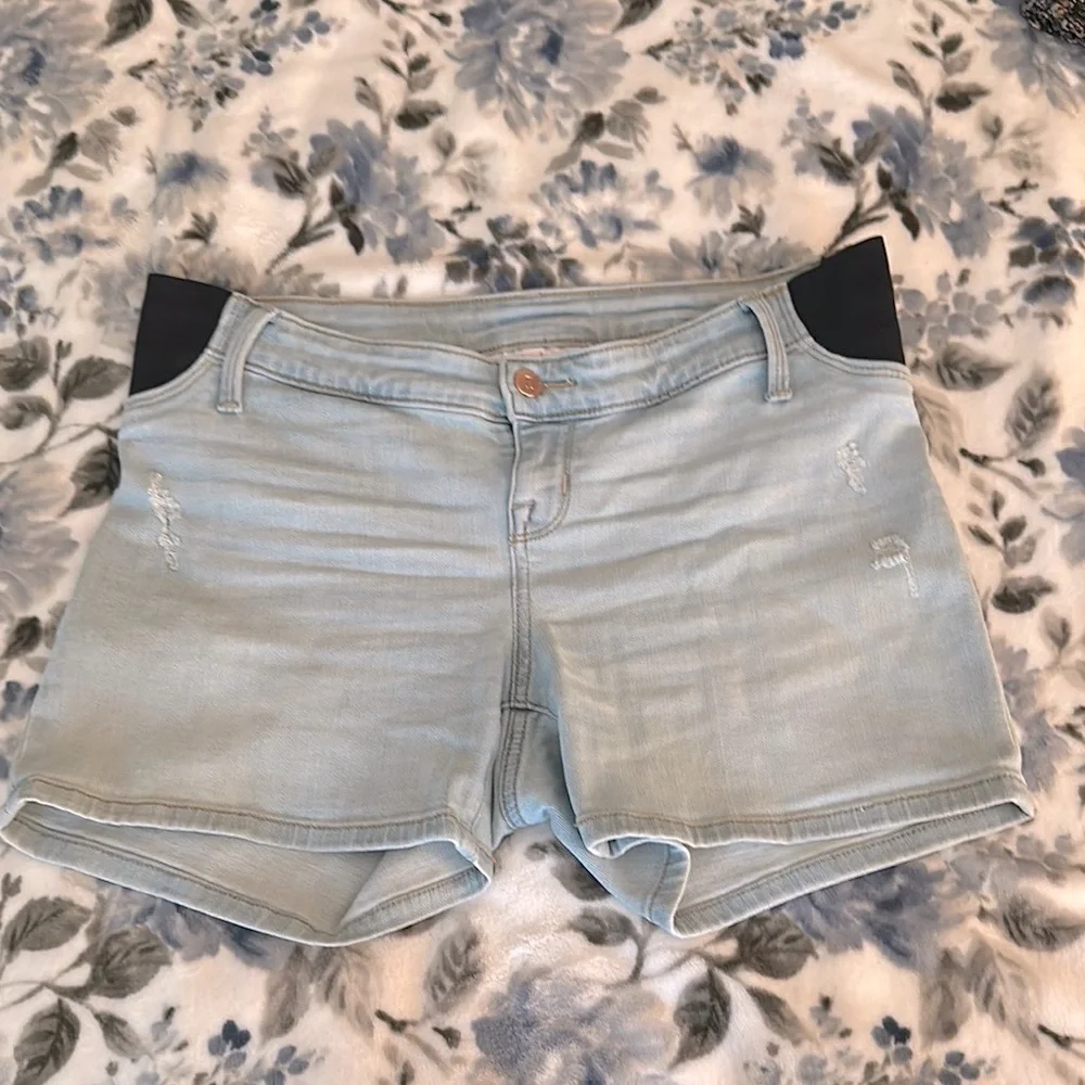 Isabel Maternity by Ingrid & Isabel great preloved
