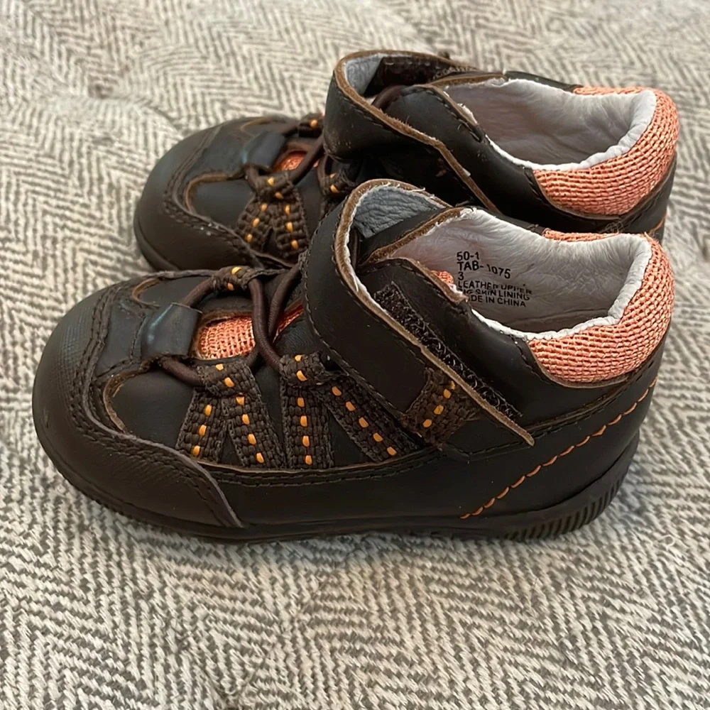 Footmates leather boots size 3