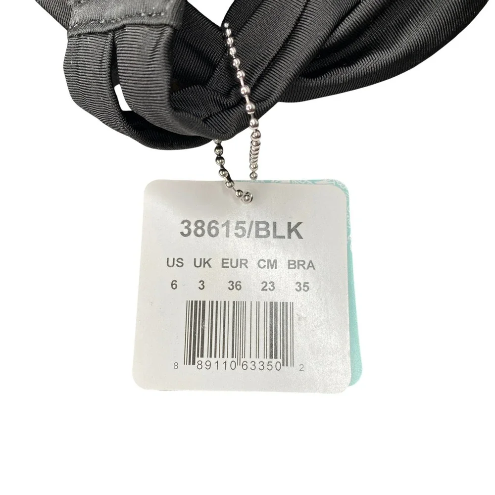 Skechers new tags