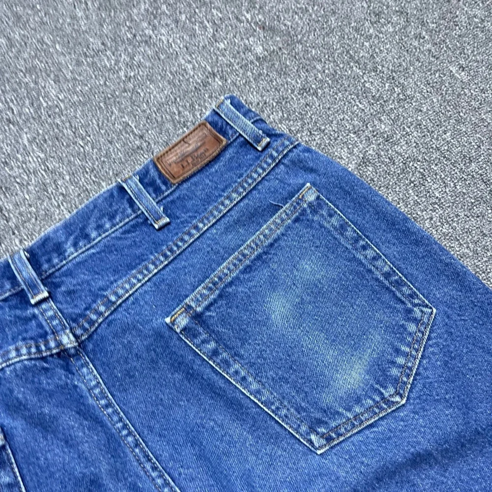 L.L. Bean inseam 35