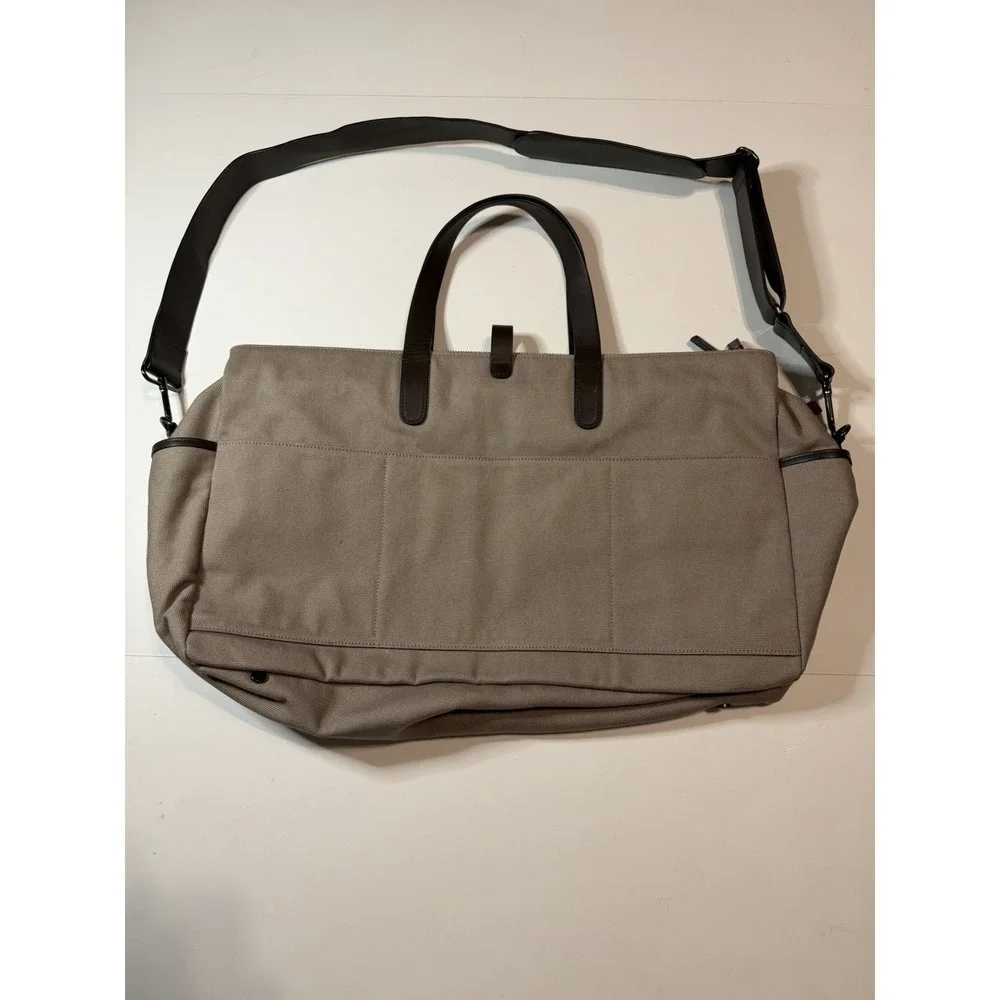 Cuyana overnight triple