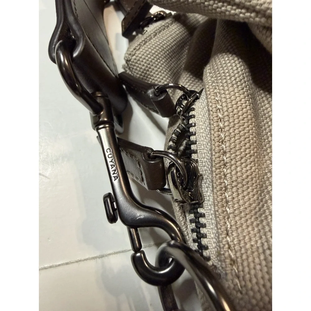 Cuyana overnight triple