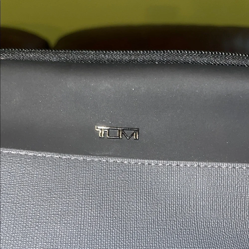 Tumi durable use blend
