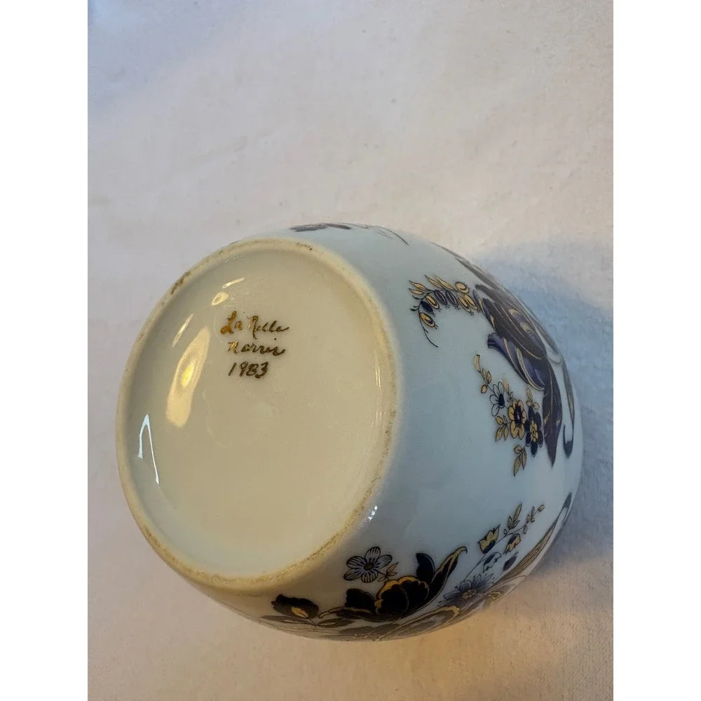 Zsolnay width white