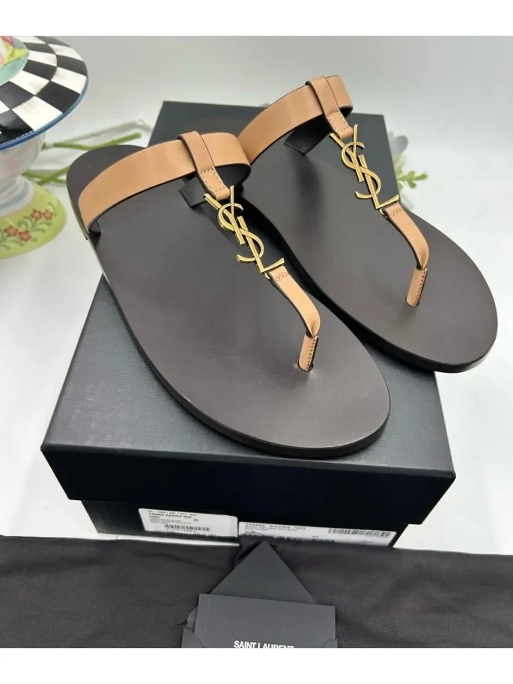 Men's Saint Laurent CASSANDRE thong YSL sandals size 45 made in Italy