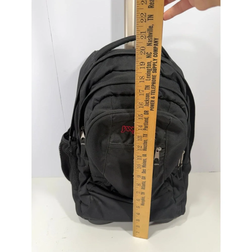 Jansport driver rolling