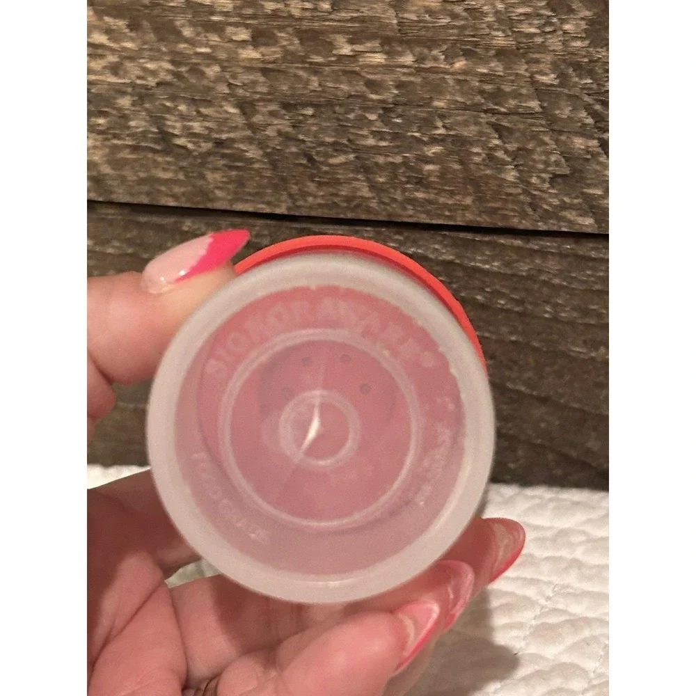 VTG Tupperware Red Clear Salt Pepper Spice‎ Shaker #102-16