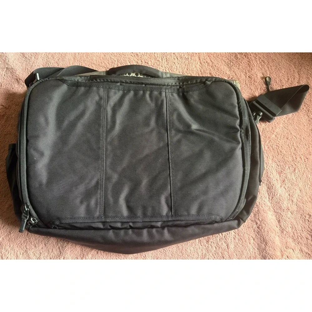 Timbuk2 vintage black
