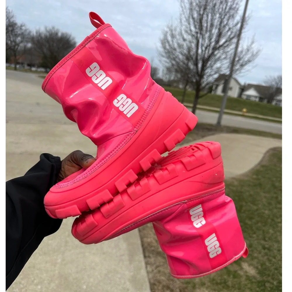 UGG preowned fairly