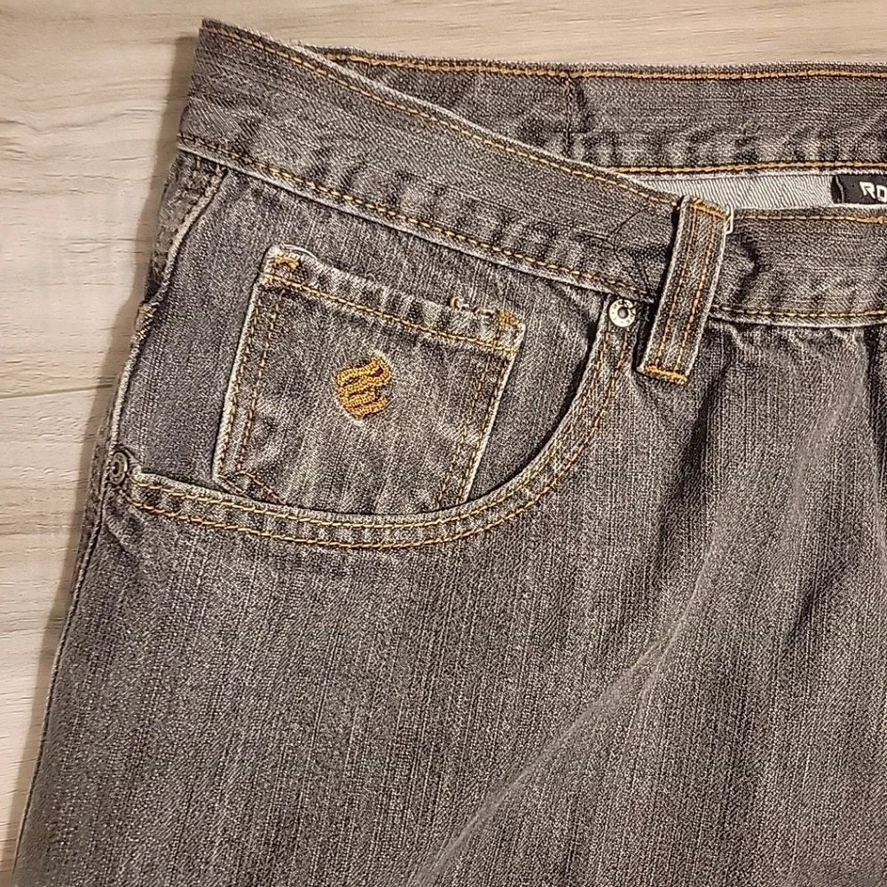 Rocawear jean short
