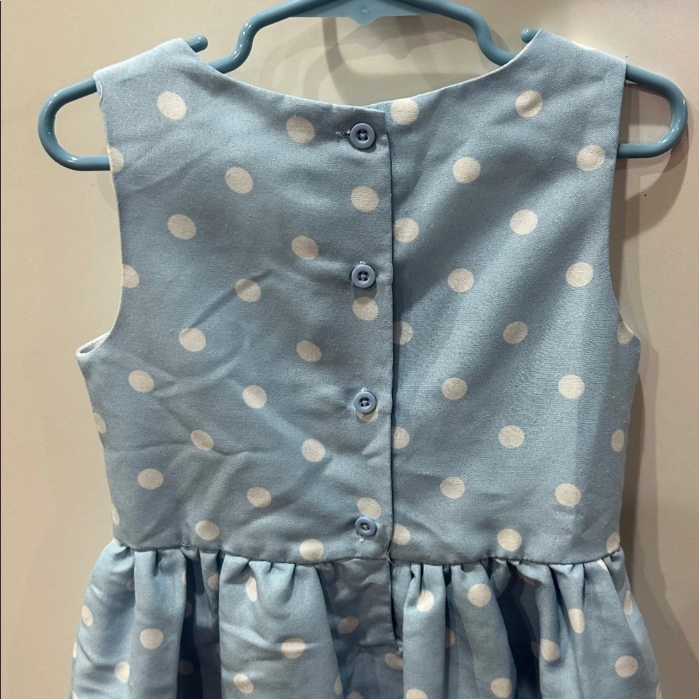Tahari white dots light