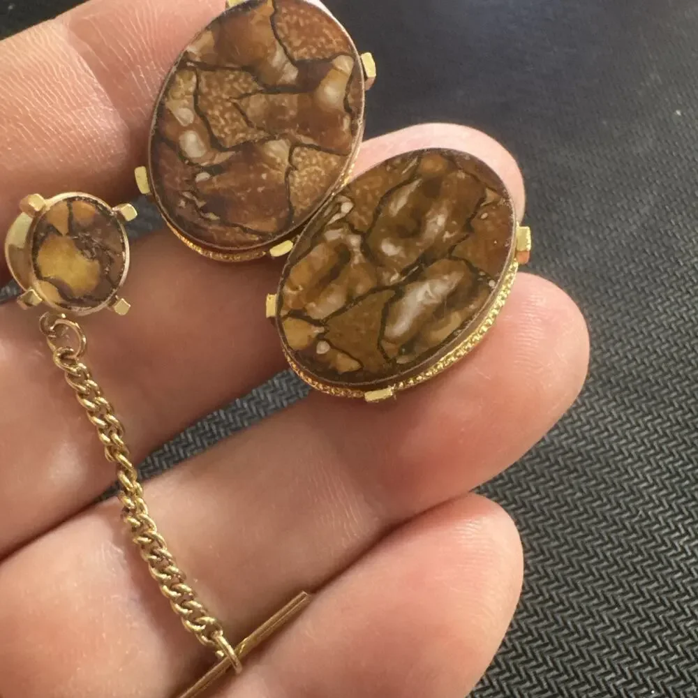 Vtg Dante Gold Tone Oval Confetti Lucite Cufflinks Mens Jewelry