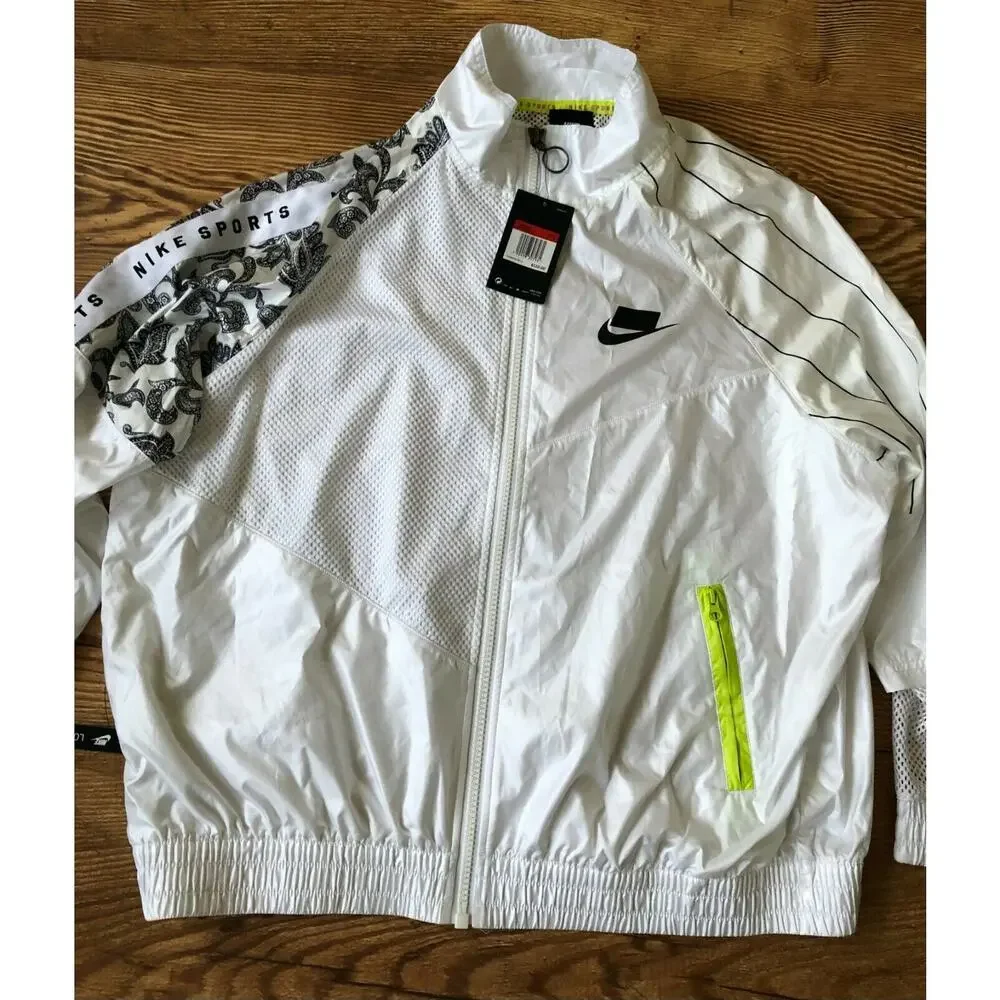 Nike womens sportswear