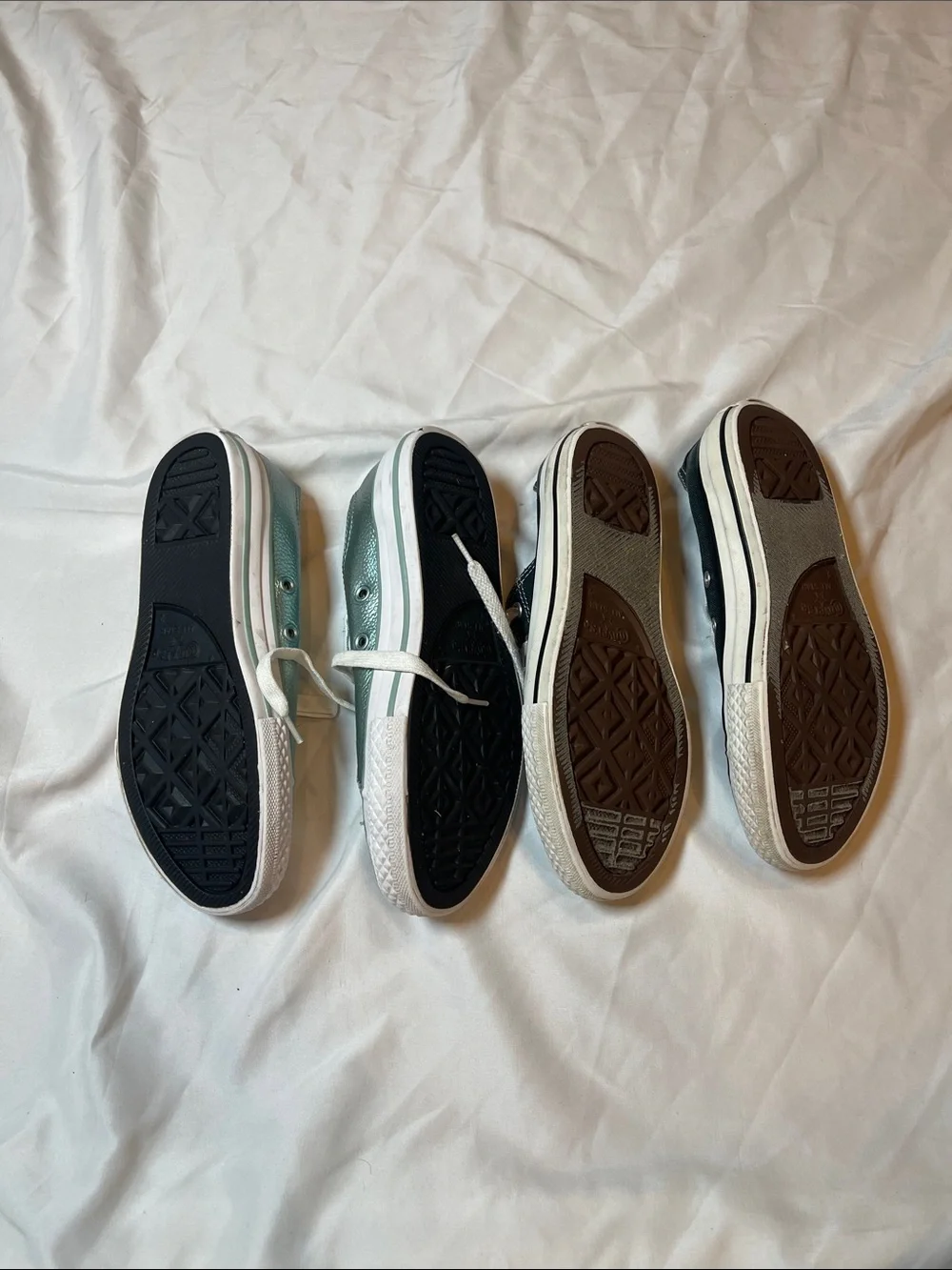 Converse pair kids