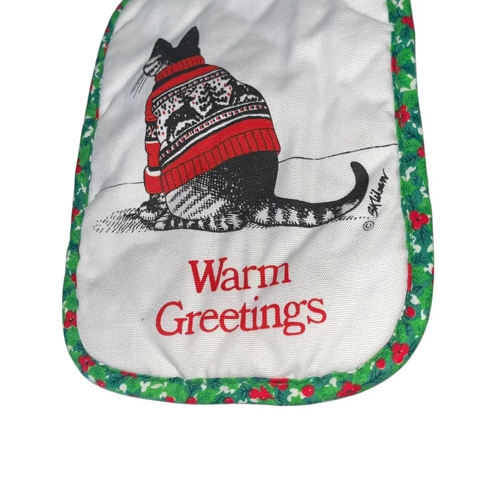 The Unbranded Brand vintage christmas