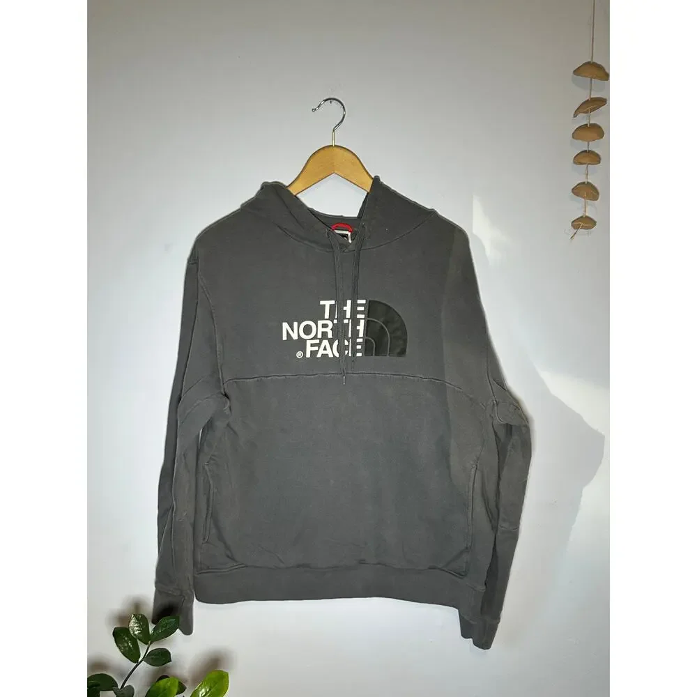 Gray The North Face Half Dome Logo Hoodie Sweatshirt | MENDED - (Men's XL)‎