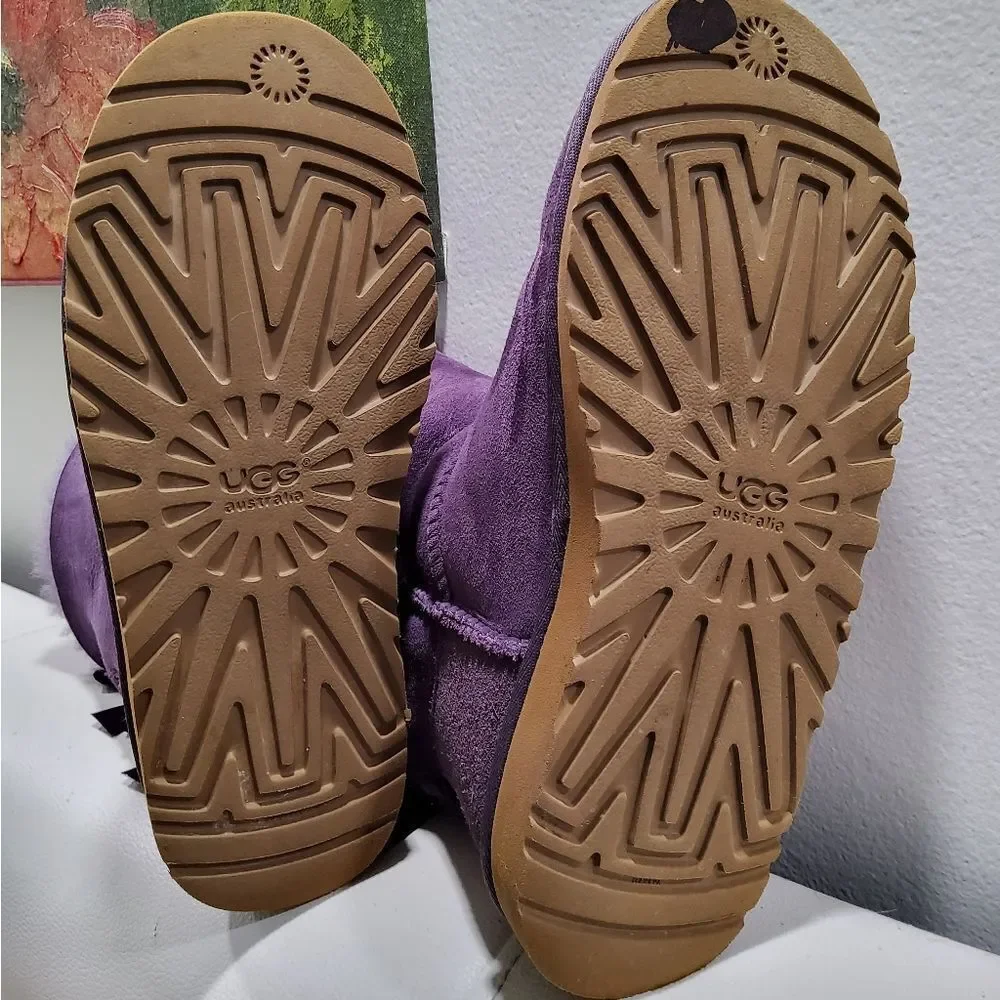 UGG Australia Bailey Bow II Boots Size 5