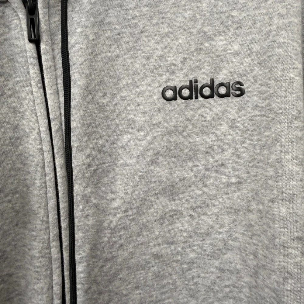 adidas essentials stripes