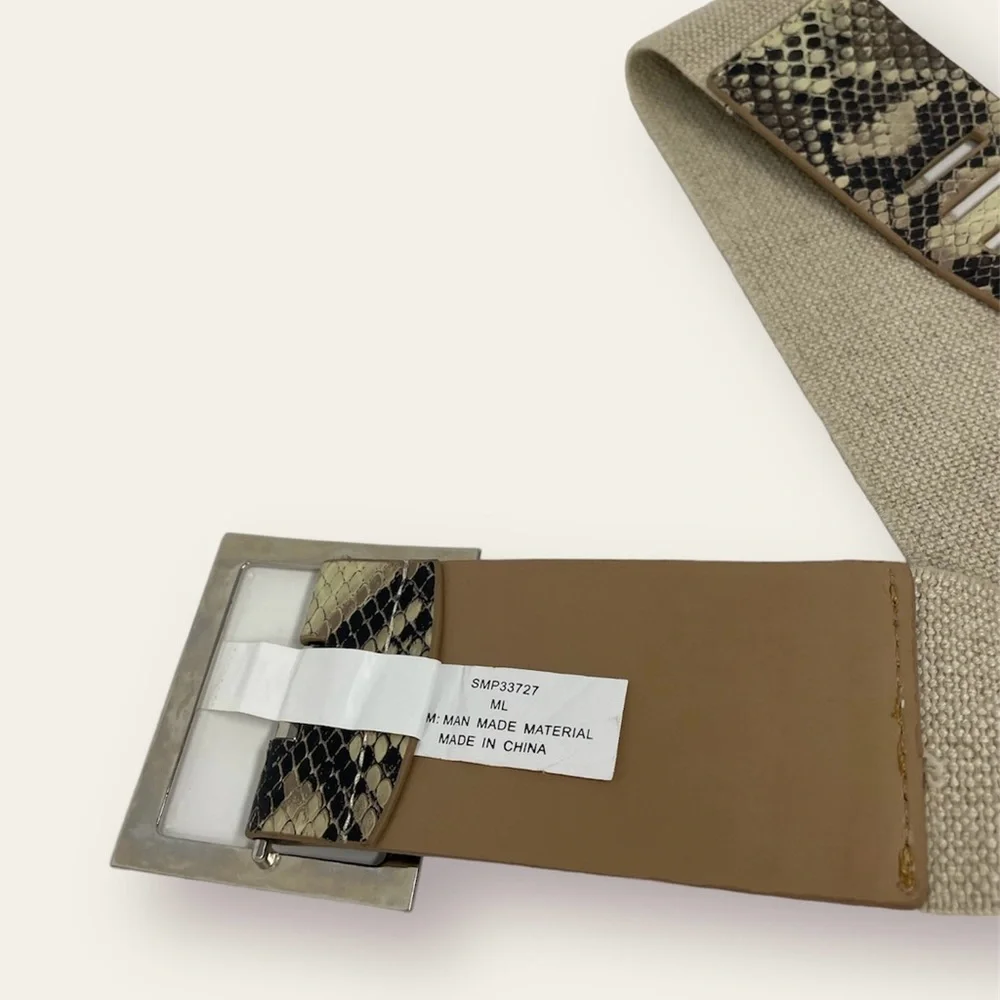 Boutique Item snakeskin print