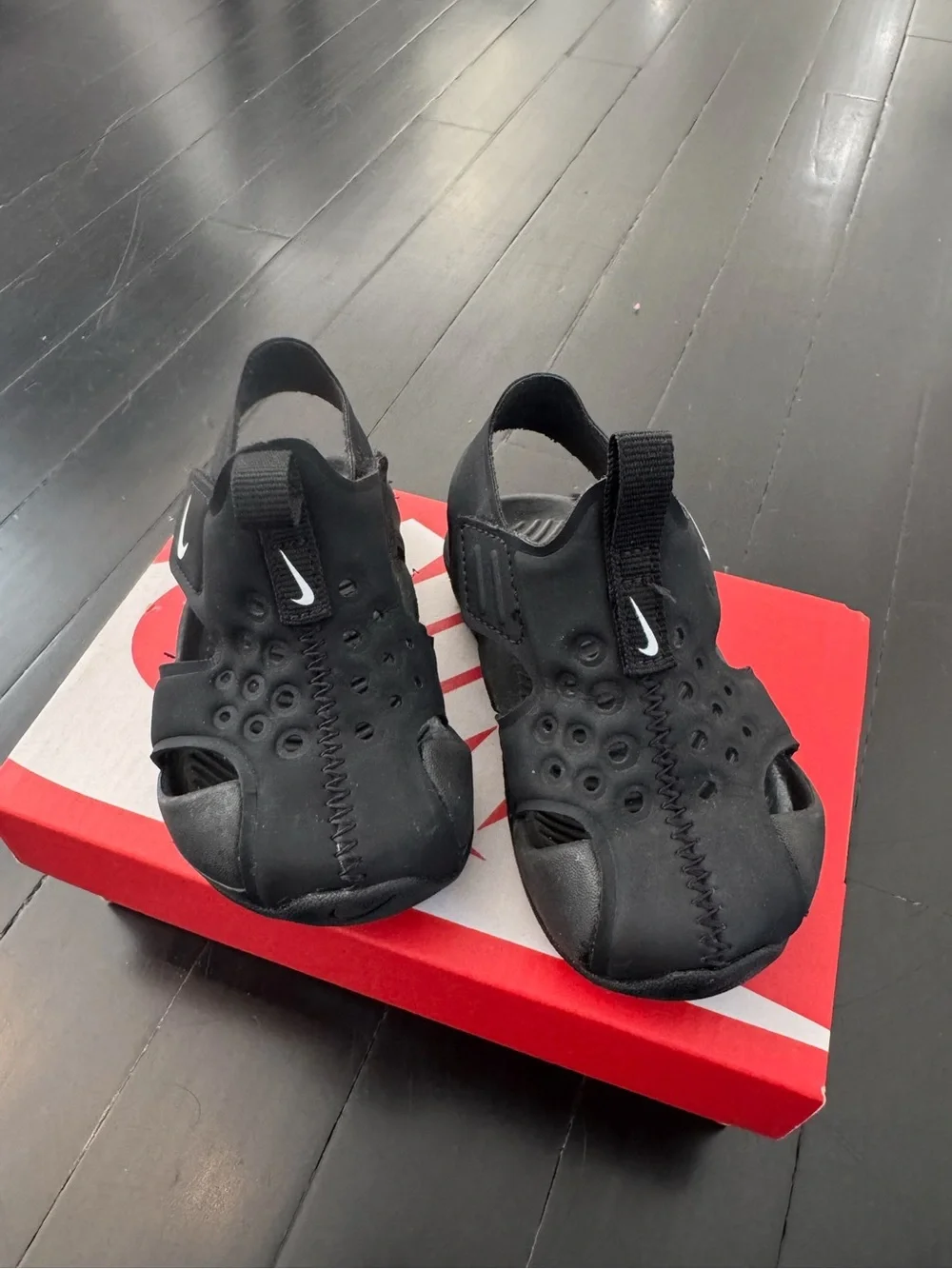 Nike black open