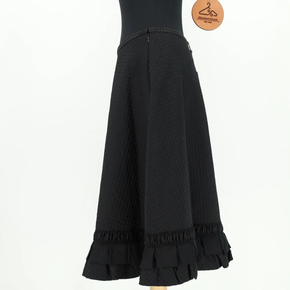 Max Studio line skirt