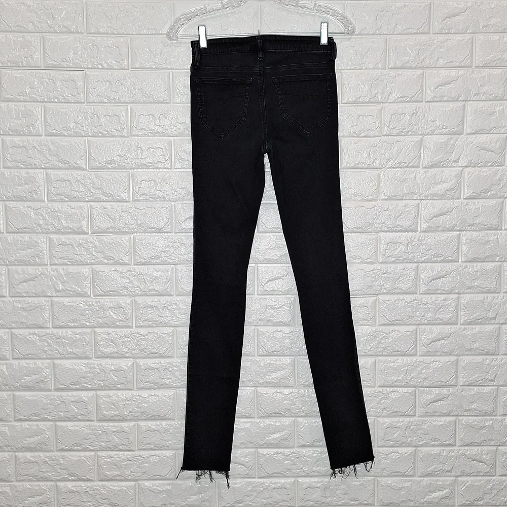 Diesel black skinzee
