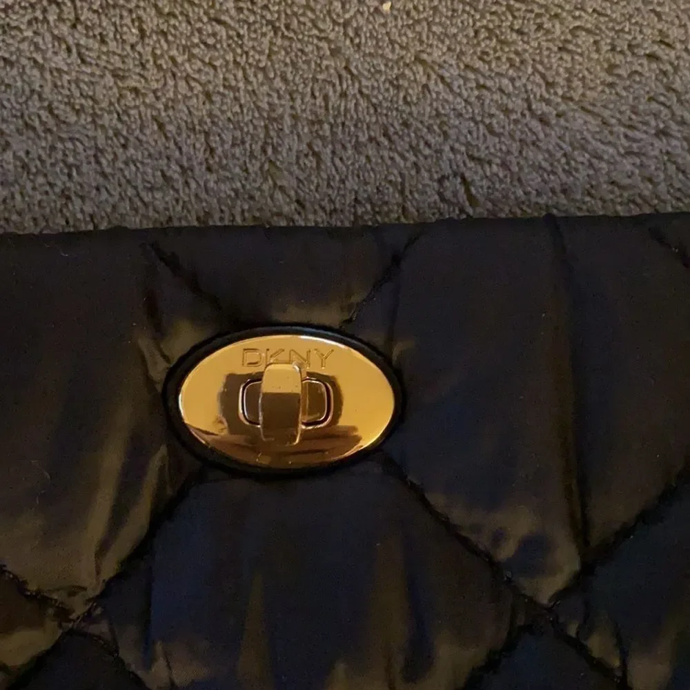 DKNYC black quilted