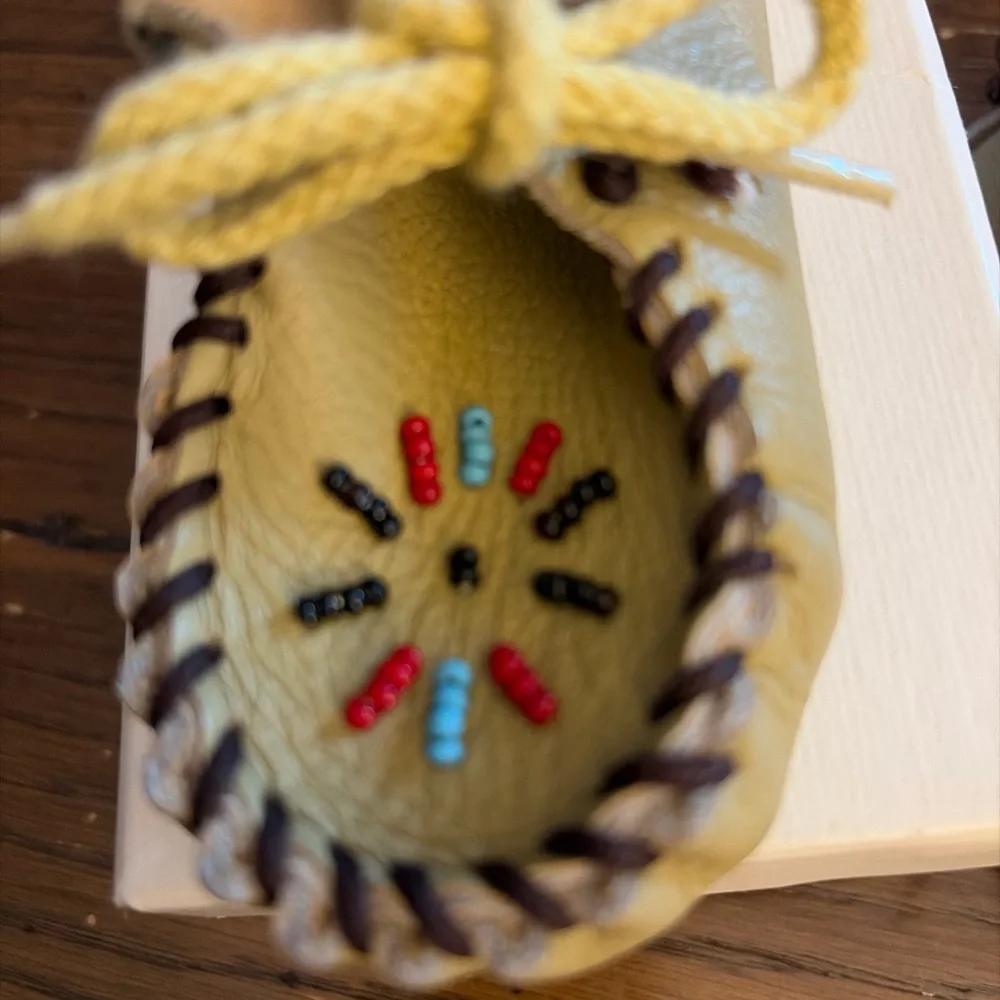 Minnetonka never worn