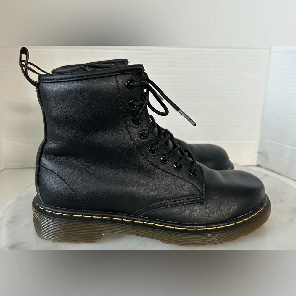Dr. Martens dm boots