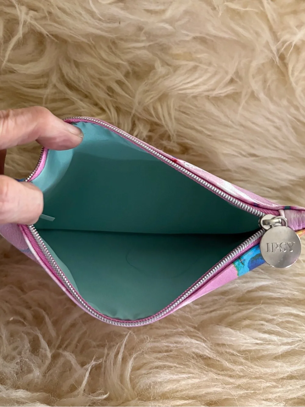 ipsy satin cosmetic