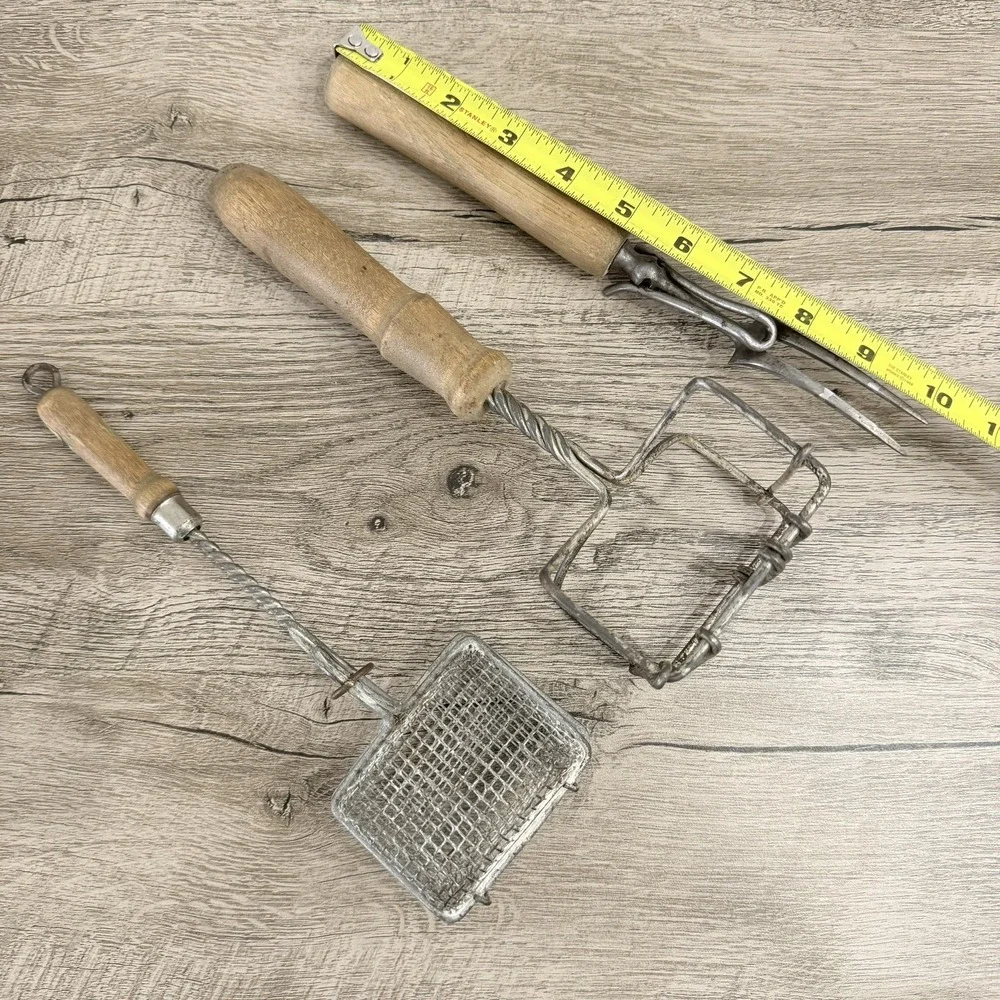 Lot of 3 Vintage Antique Wooden Handle Kitchen Utensils Gadgets Soap Saver
