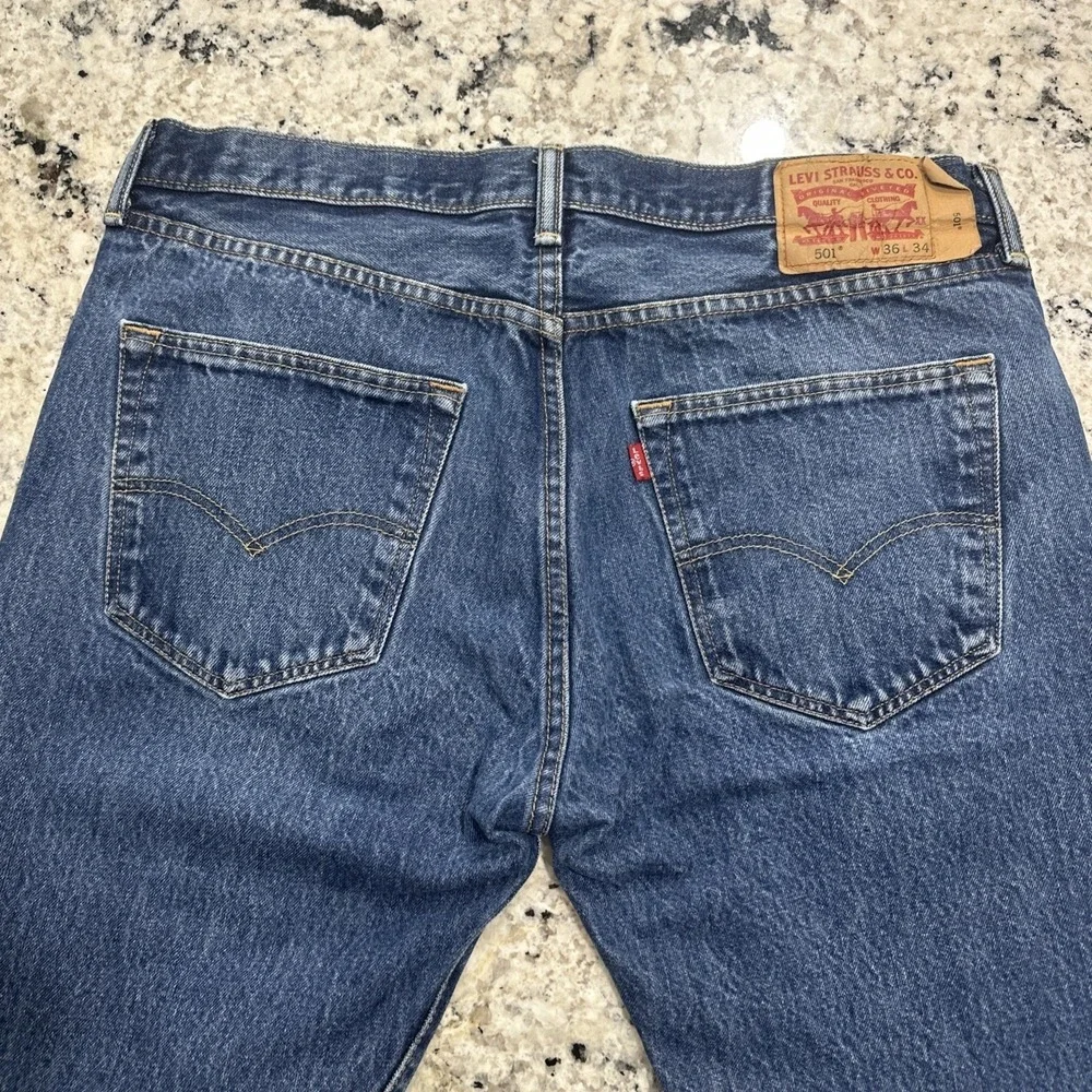 Levis ***amazing condition***