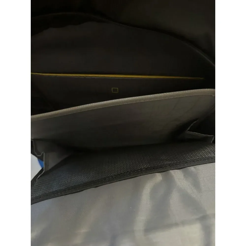 Targus Revolution Checkpoint Airport Friendly 16