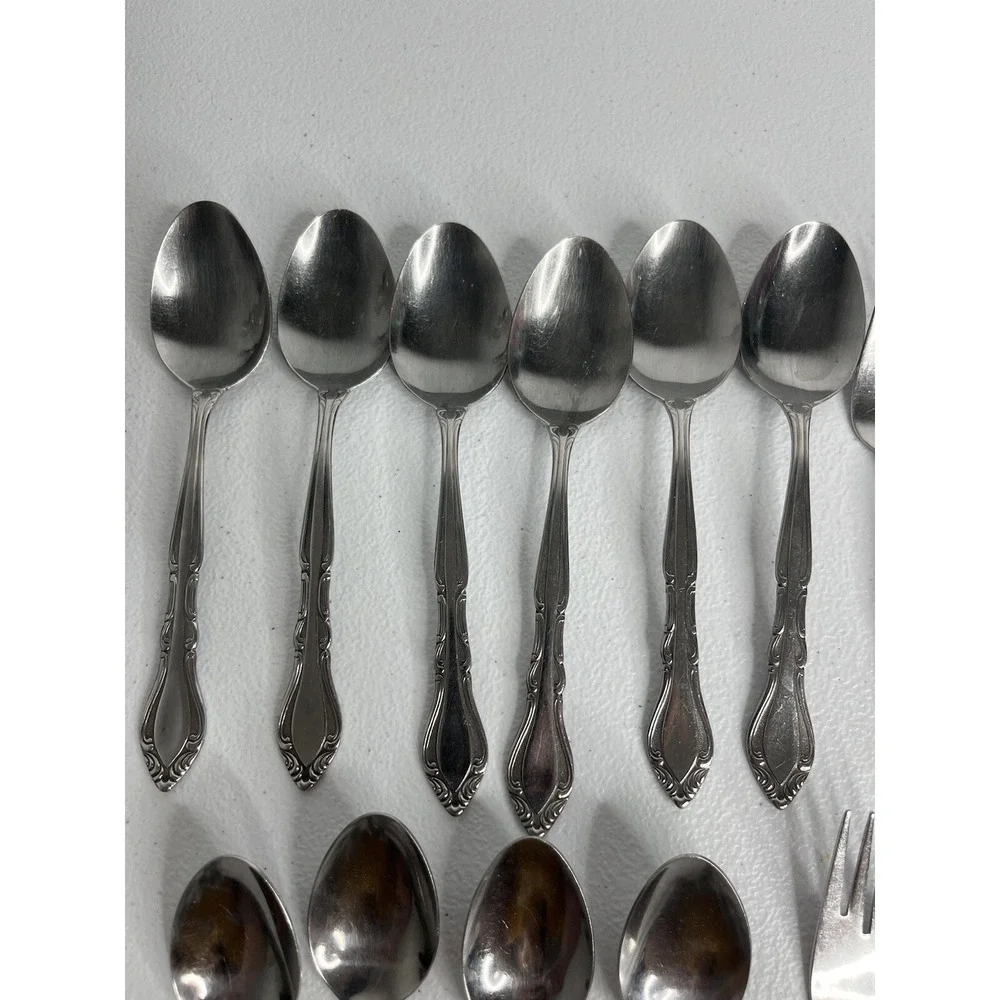 Stanley Roberts good used