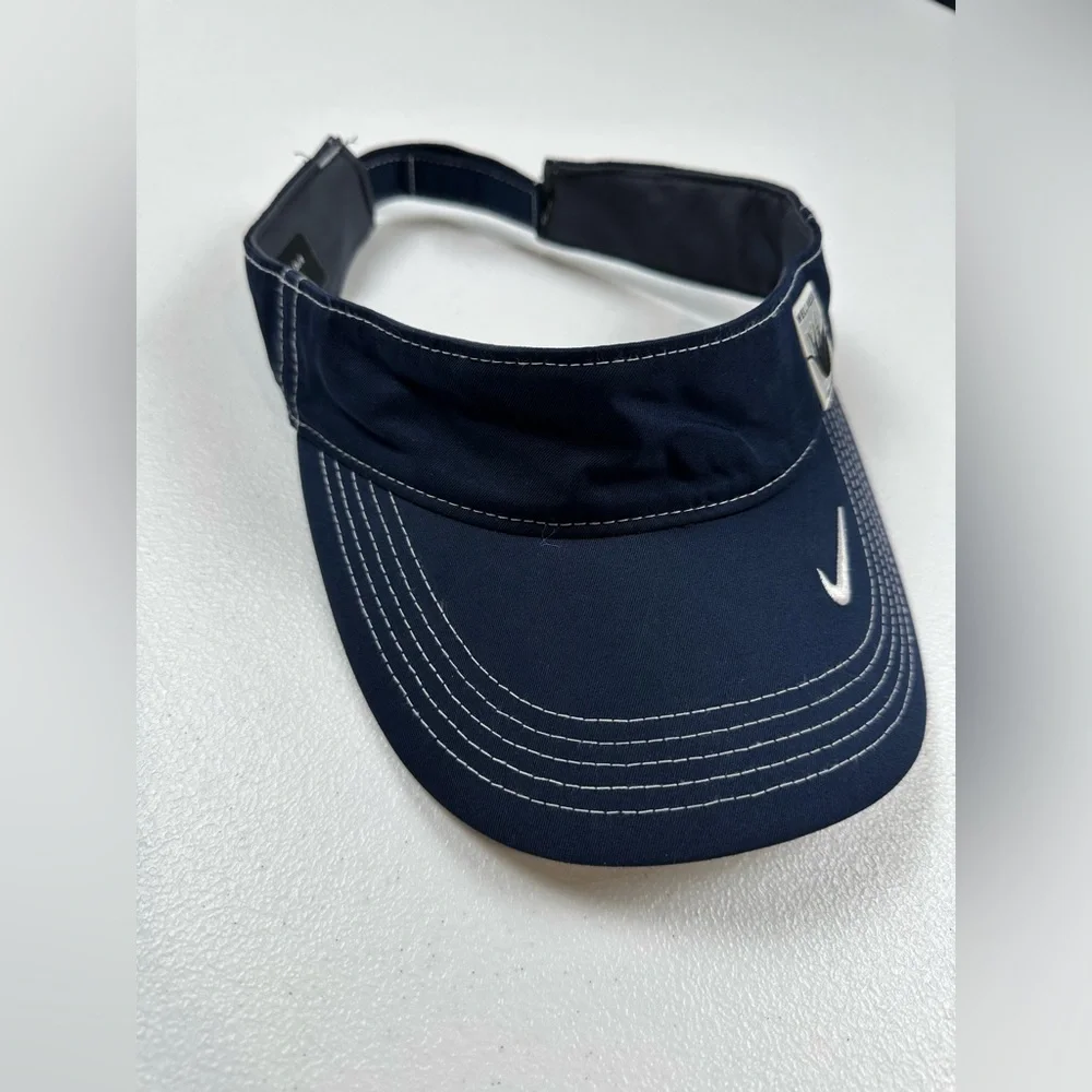Nike golf adult