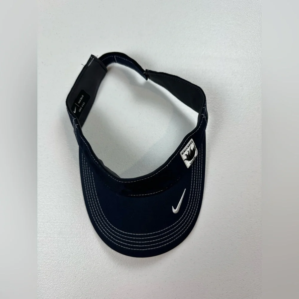 Nike linkedin” “wellness unisex