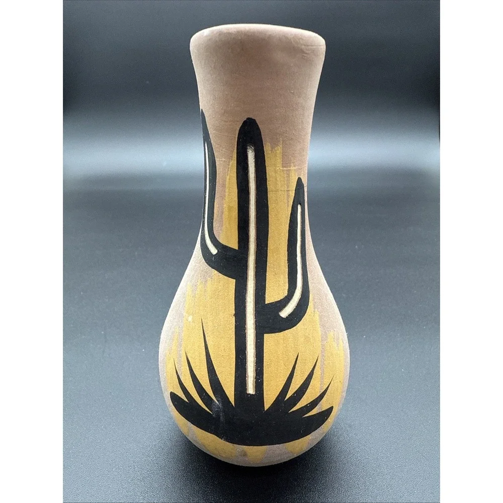 Mini‎ Mexican Style Cactus Carved Pottery Vase Hand Painted 4.5 In Signed AZ.
