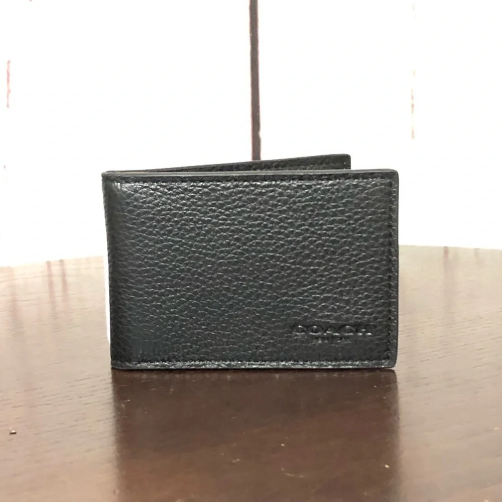 Coach it black