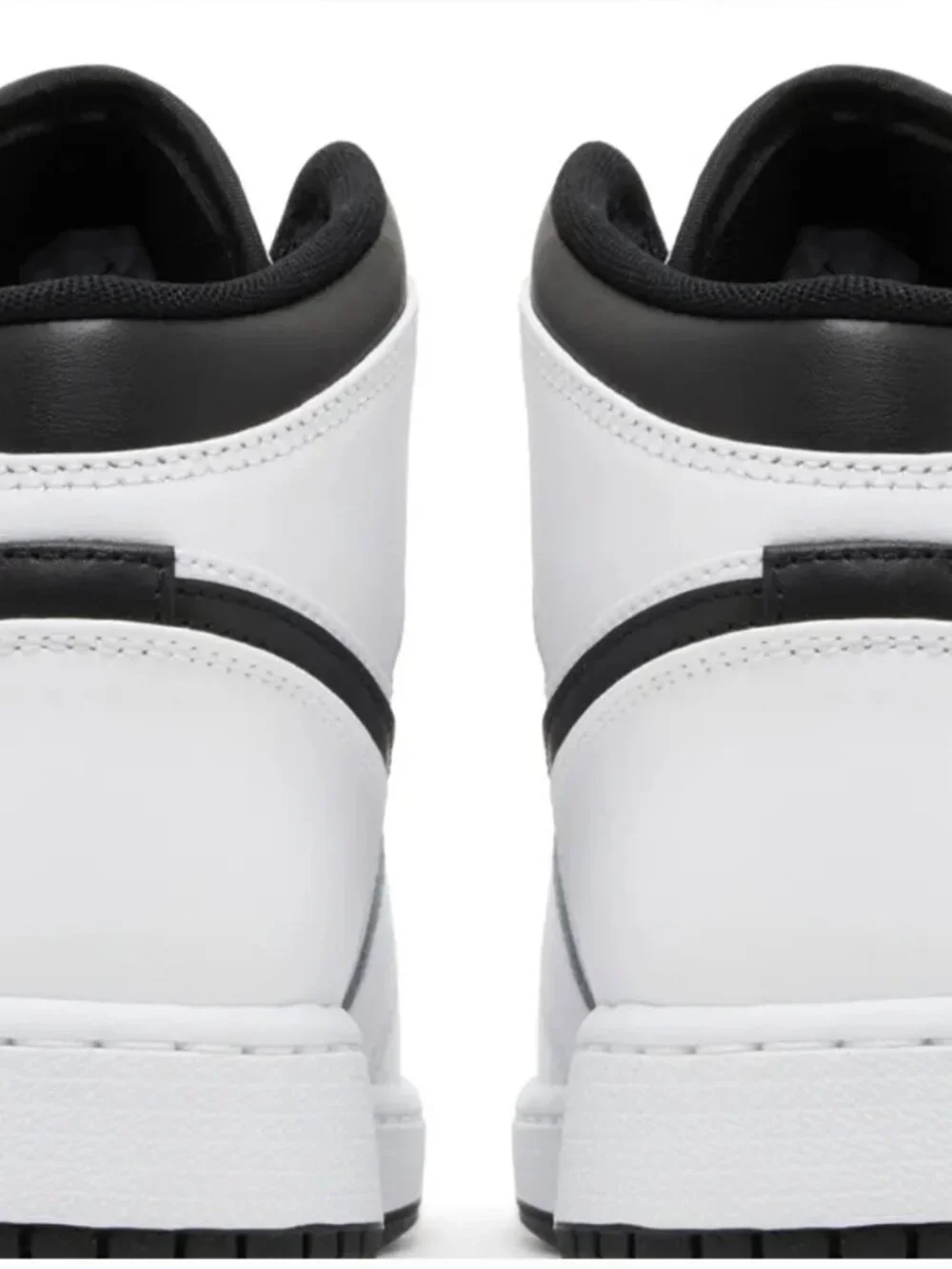 Nike‎ Air Jordan 1 Mid GS 'White Black' DQ8423-132 Size US 6.5Y
