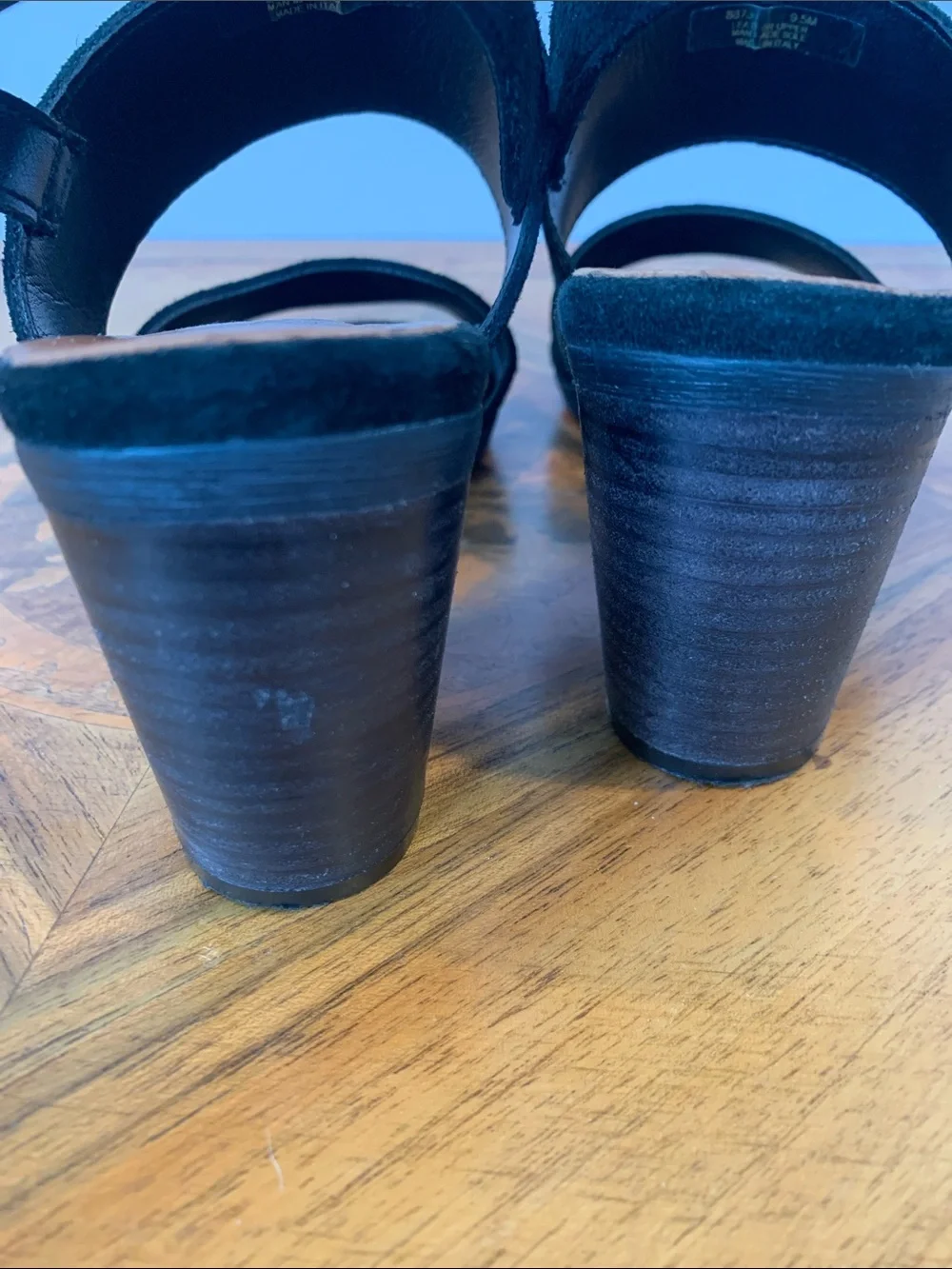 Mariella sandals only small