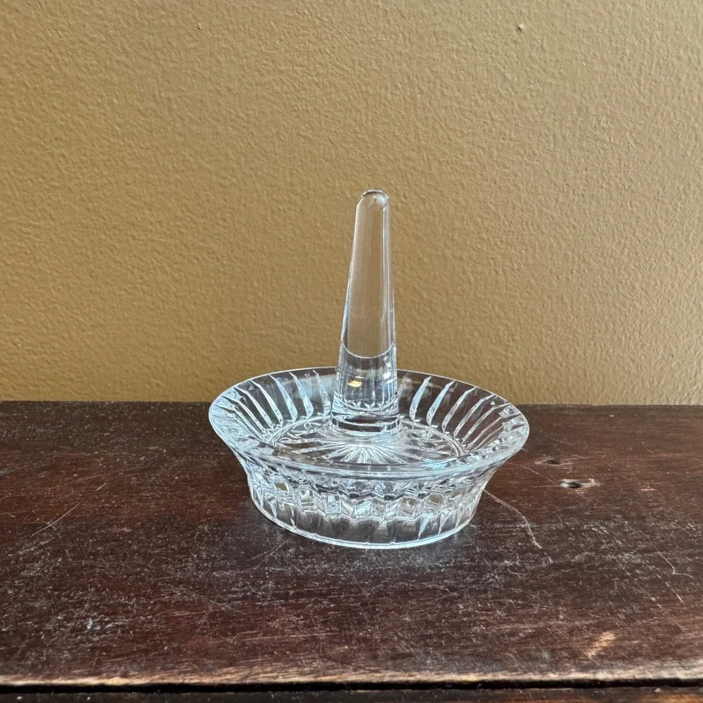 N/A crystal ring